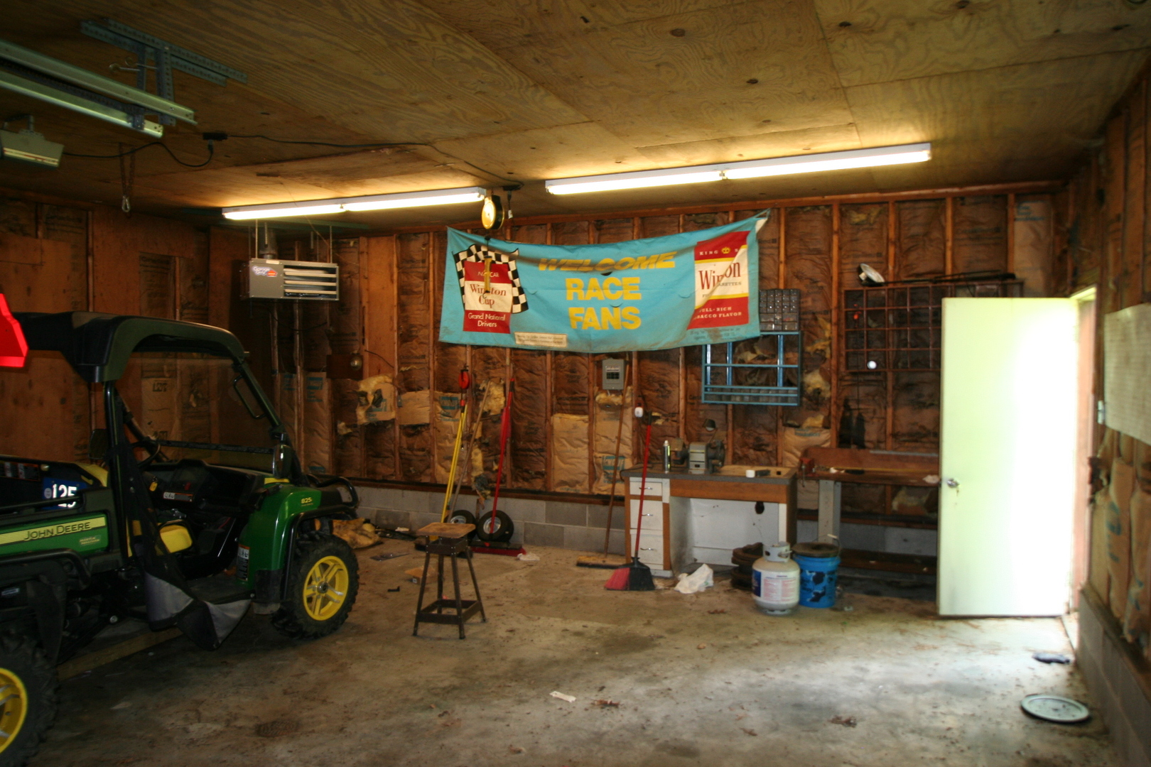 29724 Allentown Road, Mackinaw, IL 61755