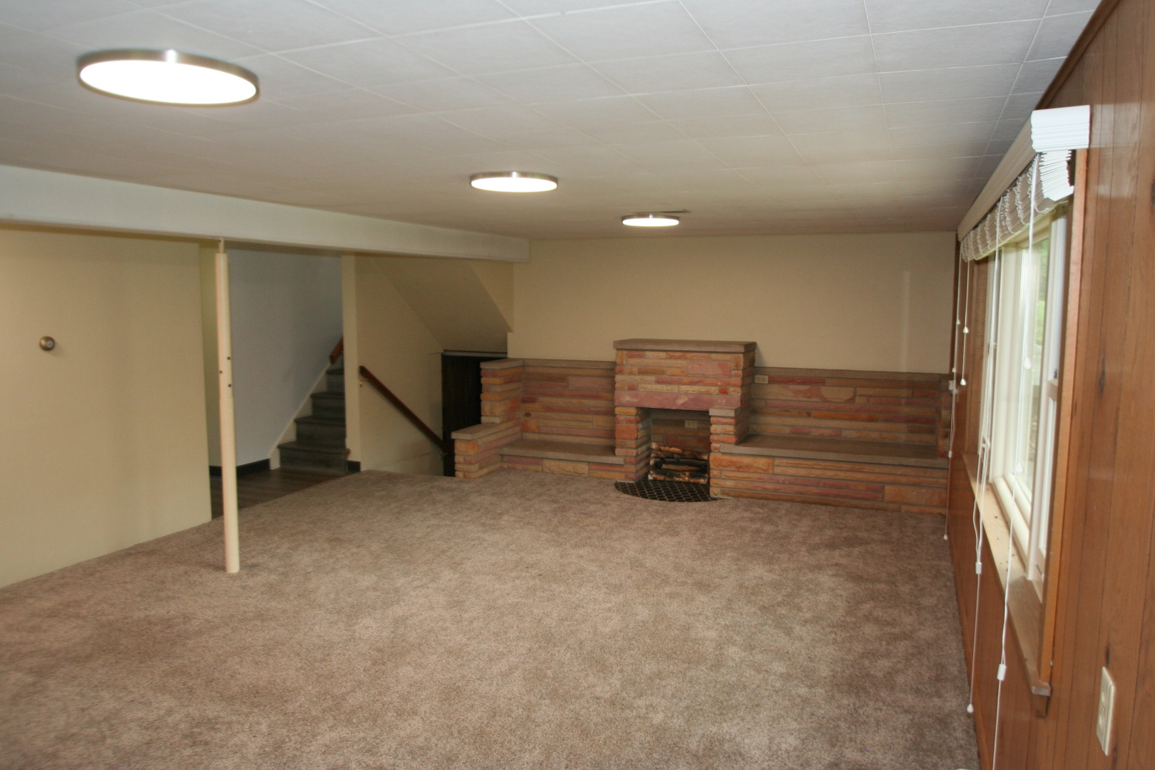 29724 Allentown Road, Mackinaw, IL 61755