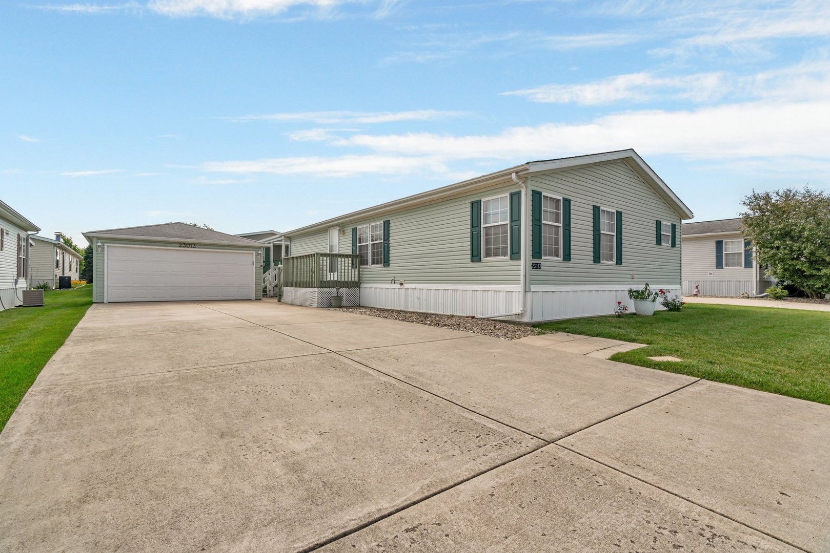 23013 S Big Run Drive, Frankfort, IL 60423