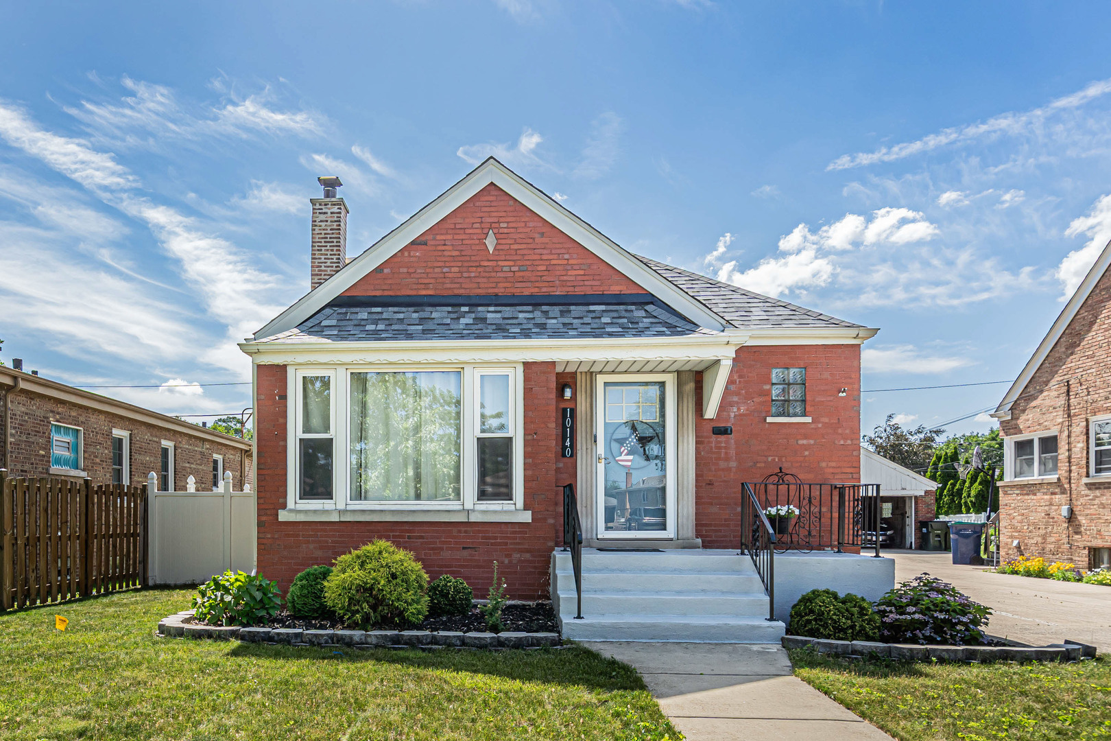 10140 S Spaulding Avenue, Evergreen Park, IL 60805