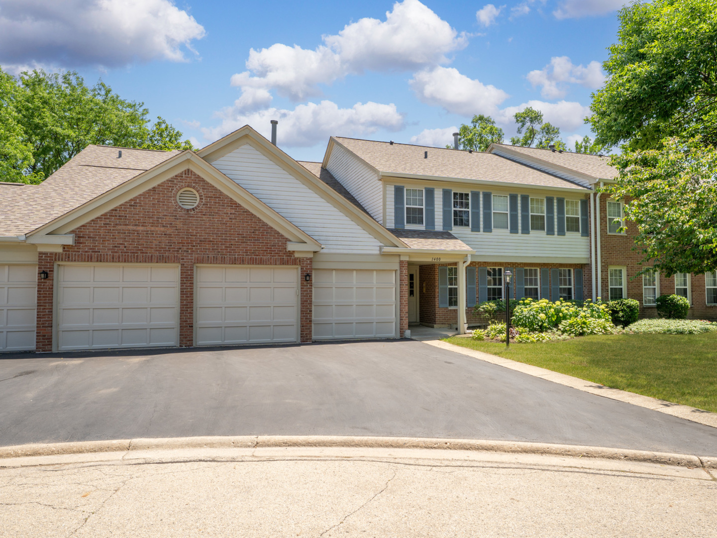 1400 Ashton Court #B1, Wheeling, IL 60090