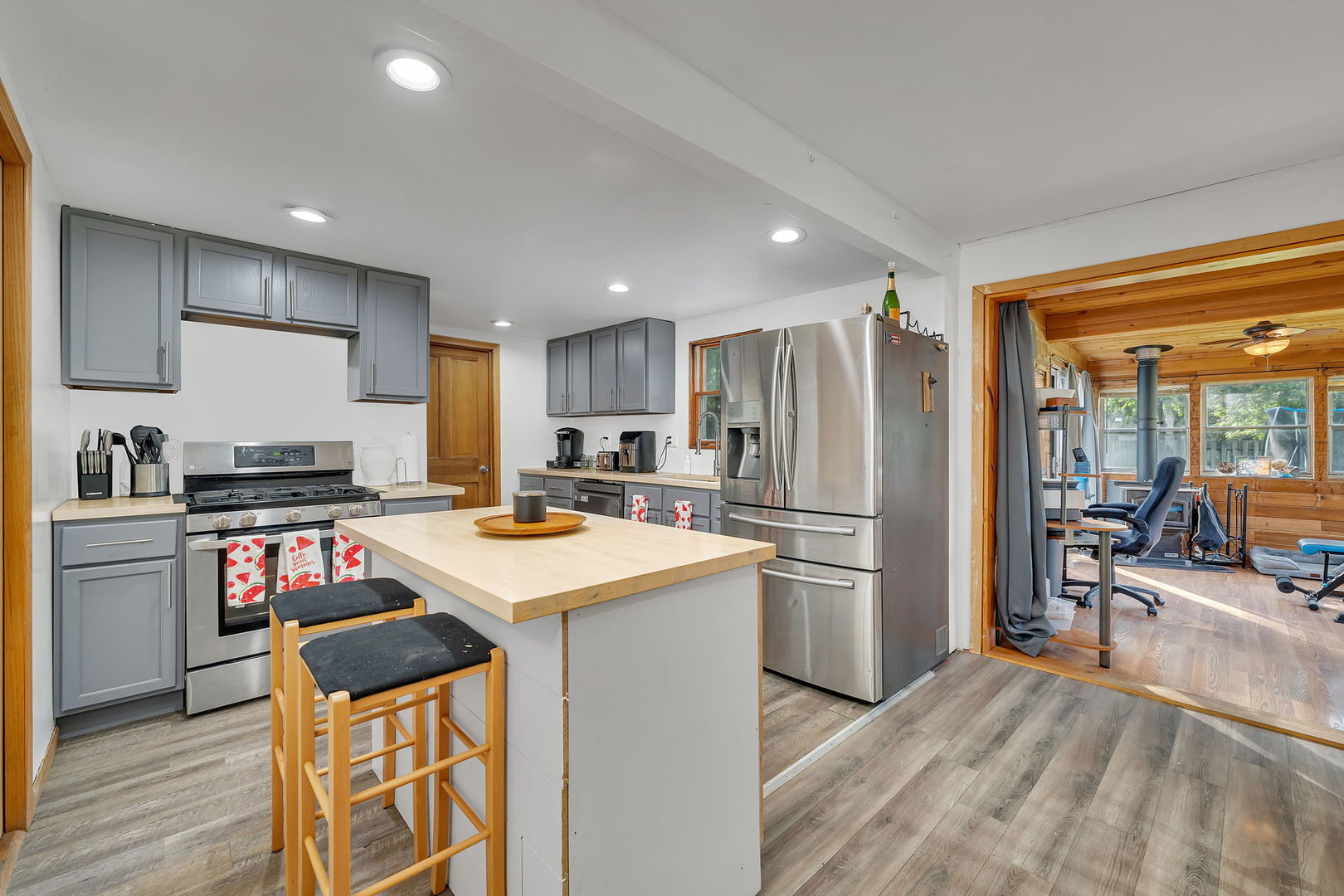 1819 Il Route 176, Crystal Lake, IL 60014