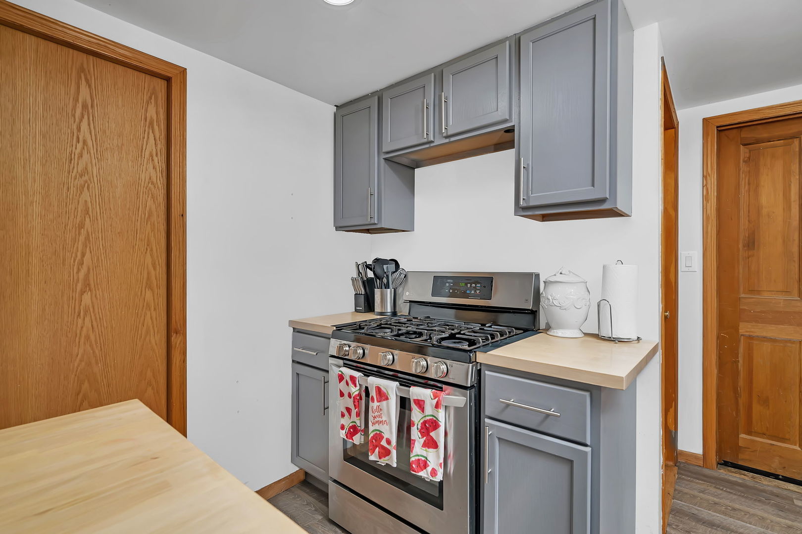 1819 Il Route 176, Crystal Lake, IL 60014