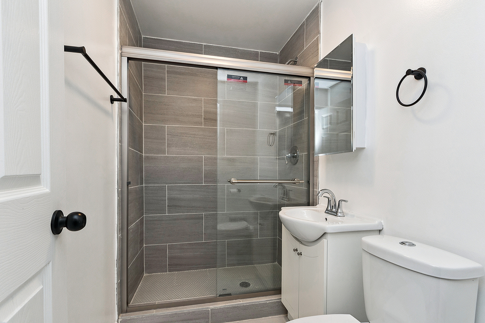 6541 S Hermitage Avenue, Chicago, IL 60636