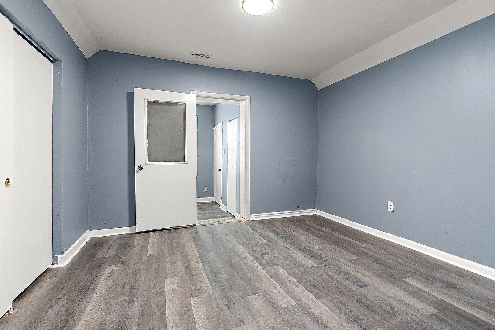 6541 S Hermitage Avenue, Chicago, IL 60636