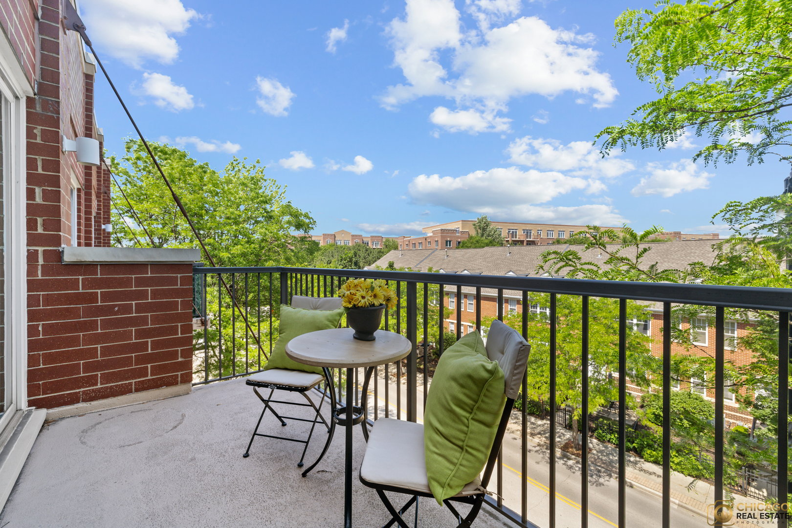 8200 Lincoln Avenue #406, Skokie, IL 60077