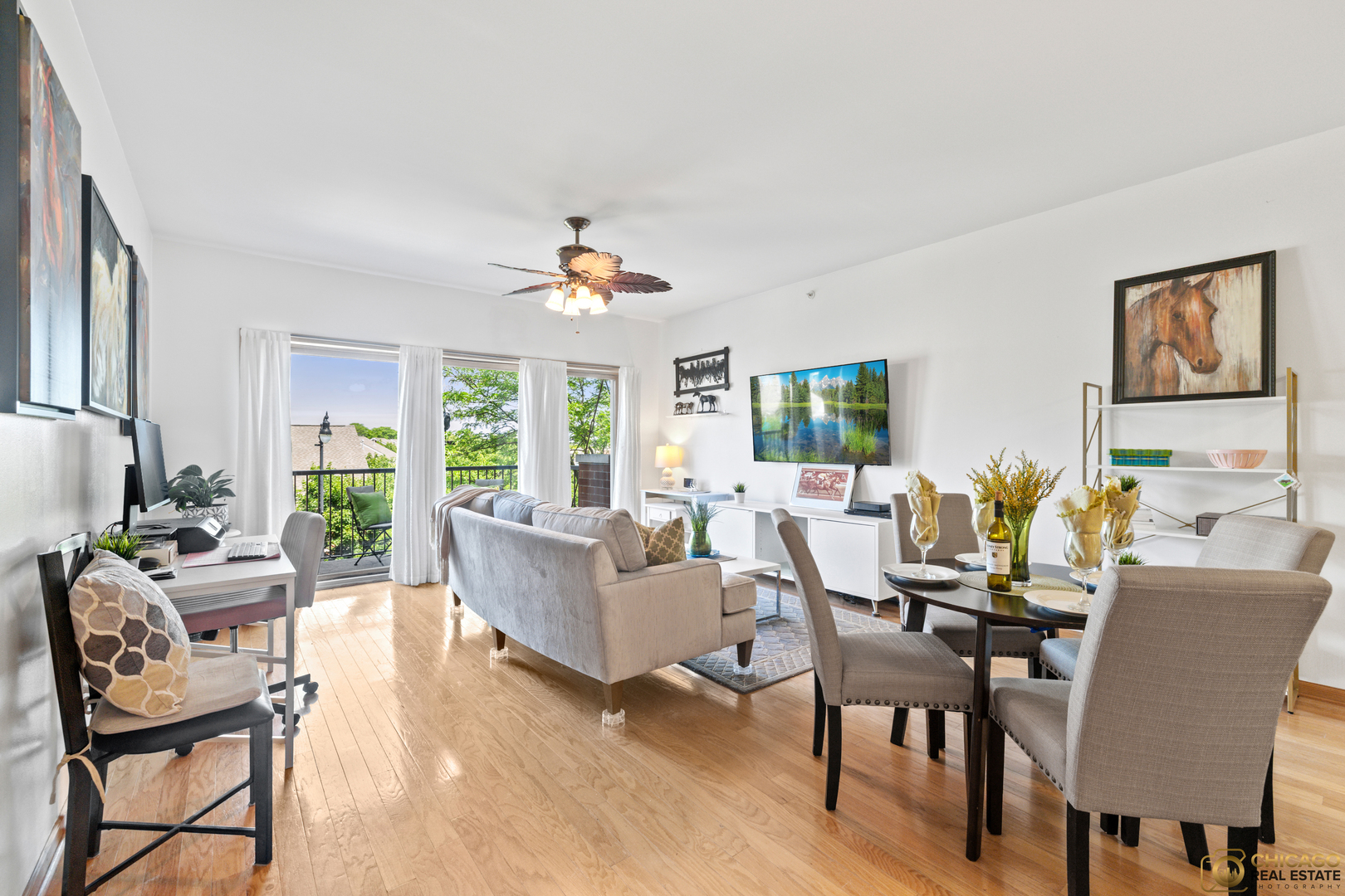 8200 Lincoln Avenue #406, Skokie, IL 60077