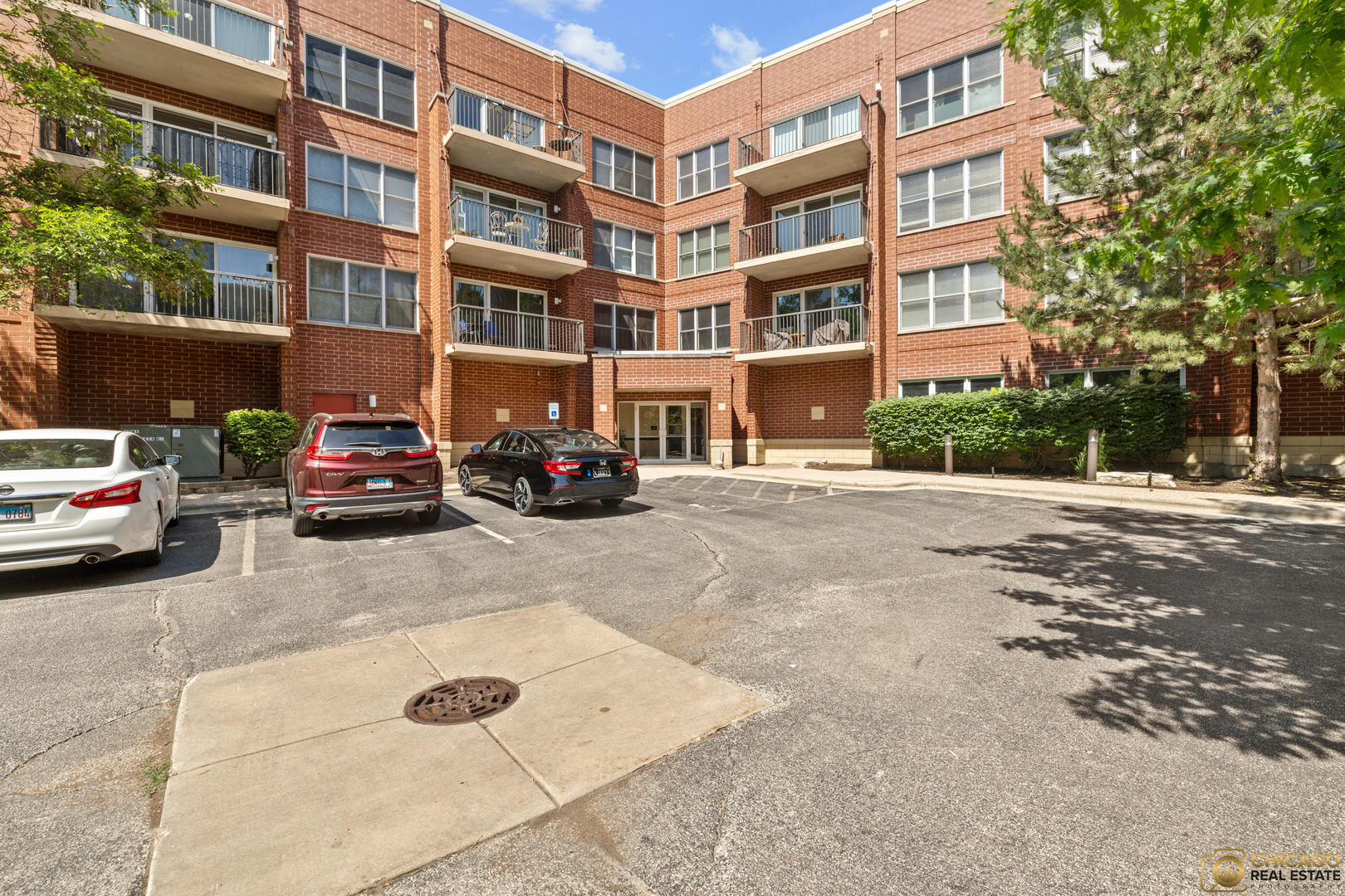 8200 Lincoln Avenue #406, Skokie, IL 60077