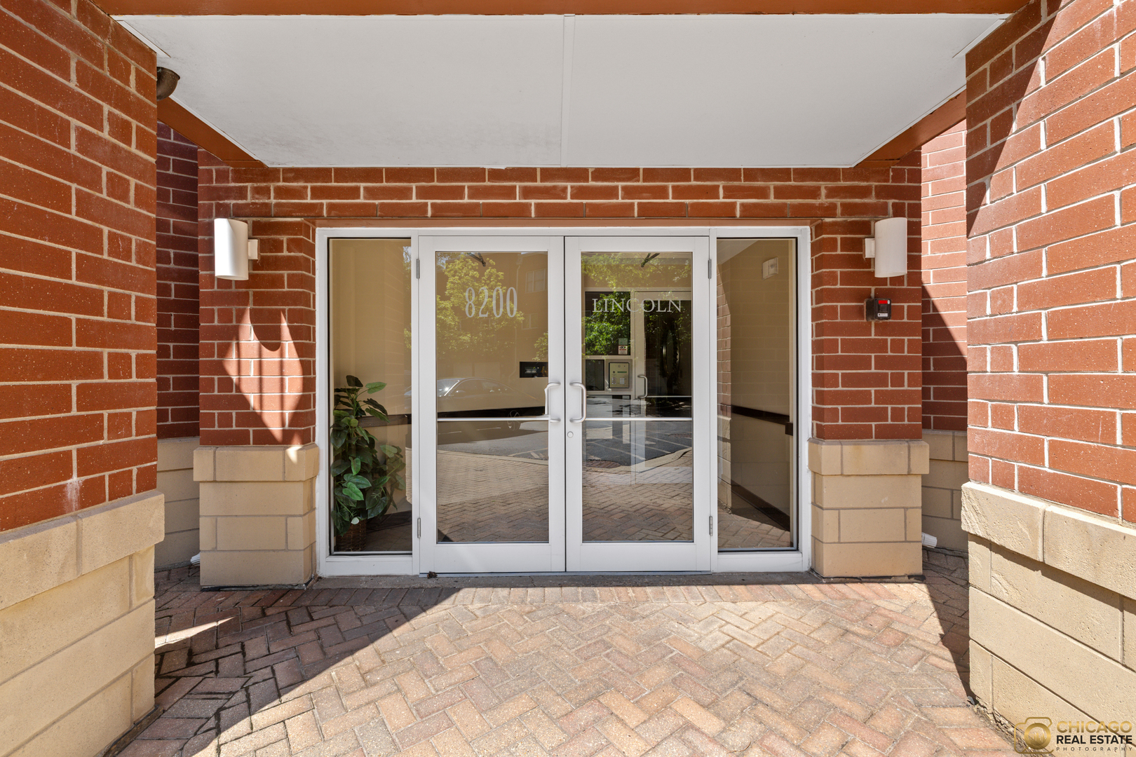 8200 Lincoln Avenue #406, Skokie, IL 60077