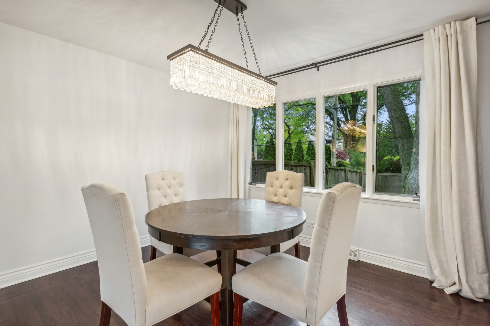 36 E 55th Street, Hinsdale, IL 60521