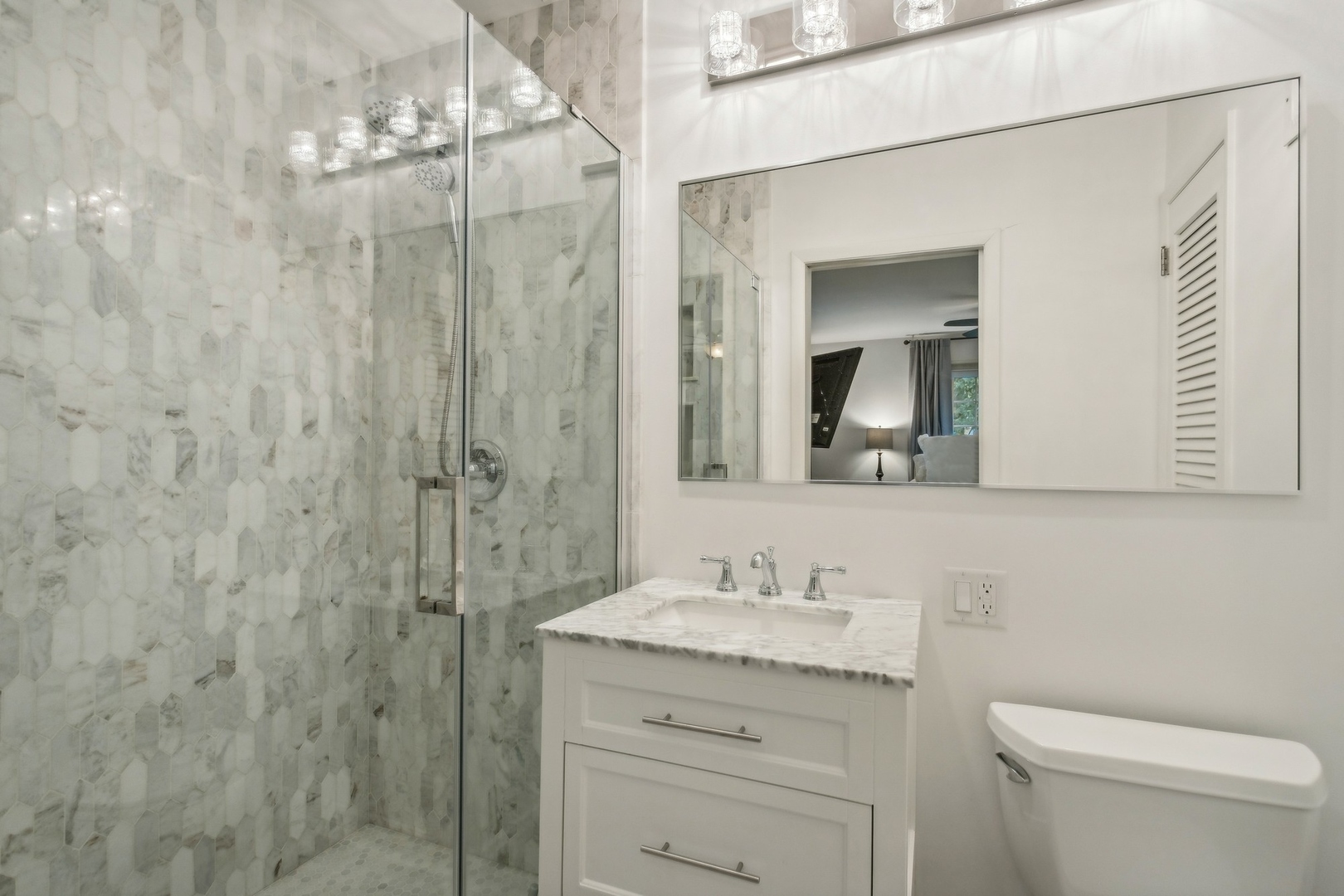 36 E 55th Street, Hinsdale, IL 60521