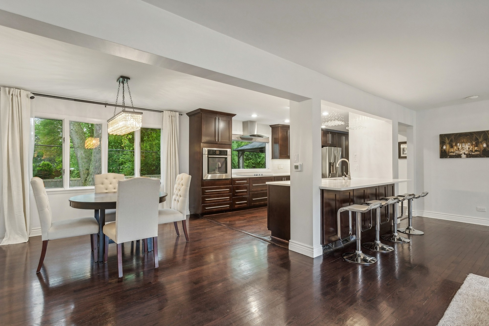 36 E 55th Street, Hinsdale, IL 60521