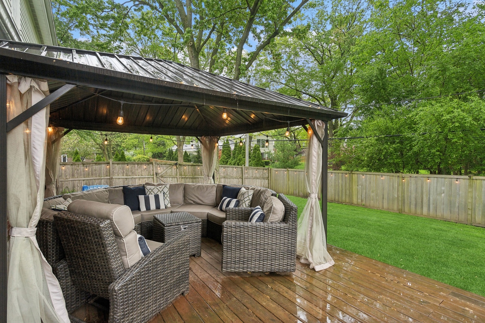 36 E 55th Street, Hinsdale, IL 60521