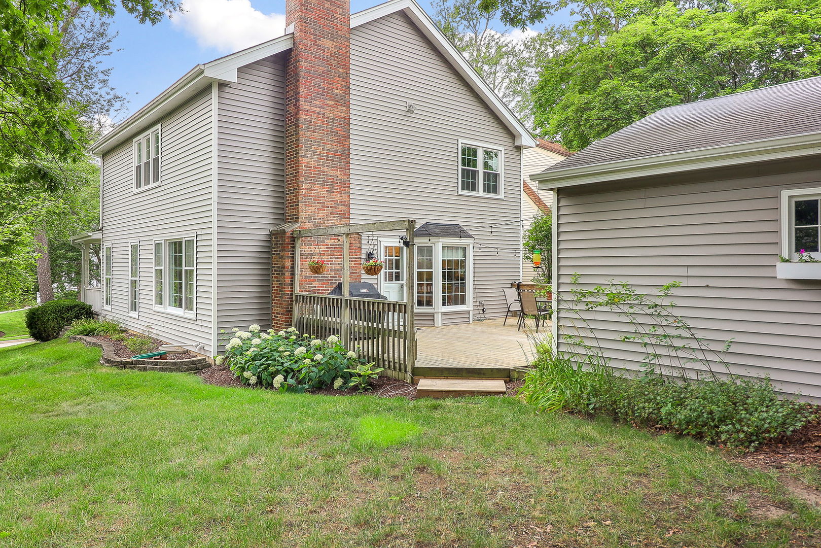 505 Highland Avenue, West Chicago, IL 60185