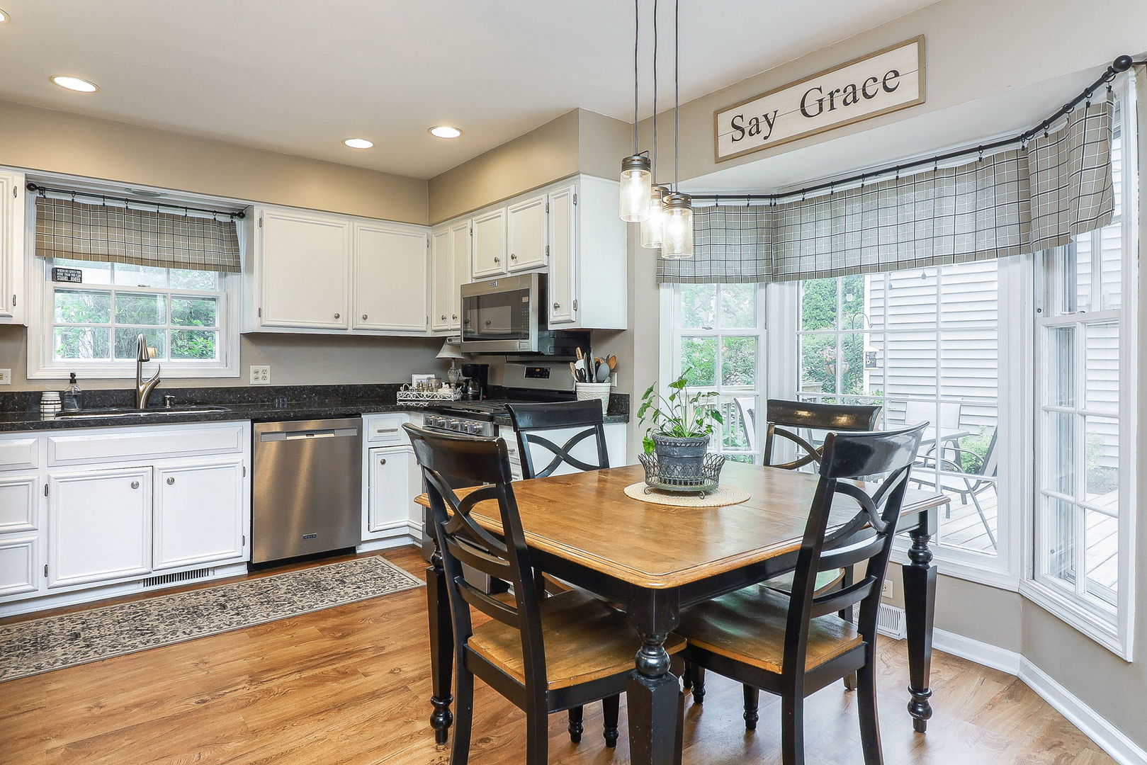 505 Highland Avenue, West Chicago, IL 60185
