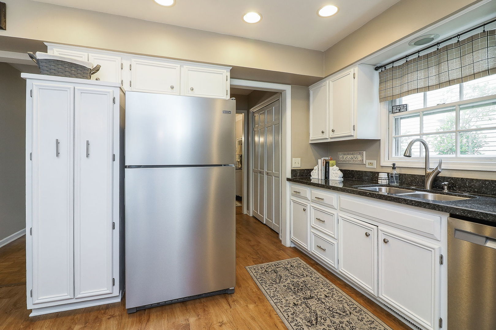 505 Highland Avenue, West Chicago, IL 60185