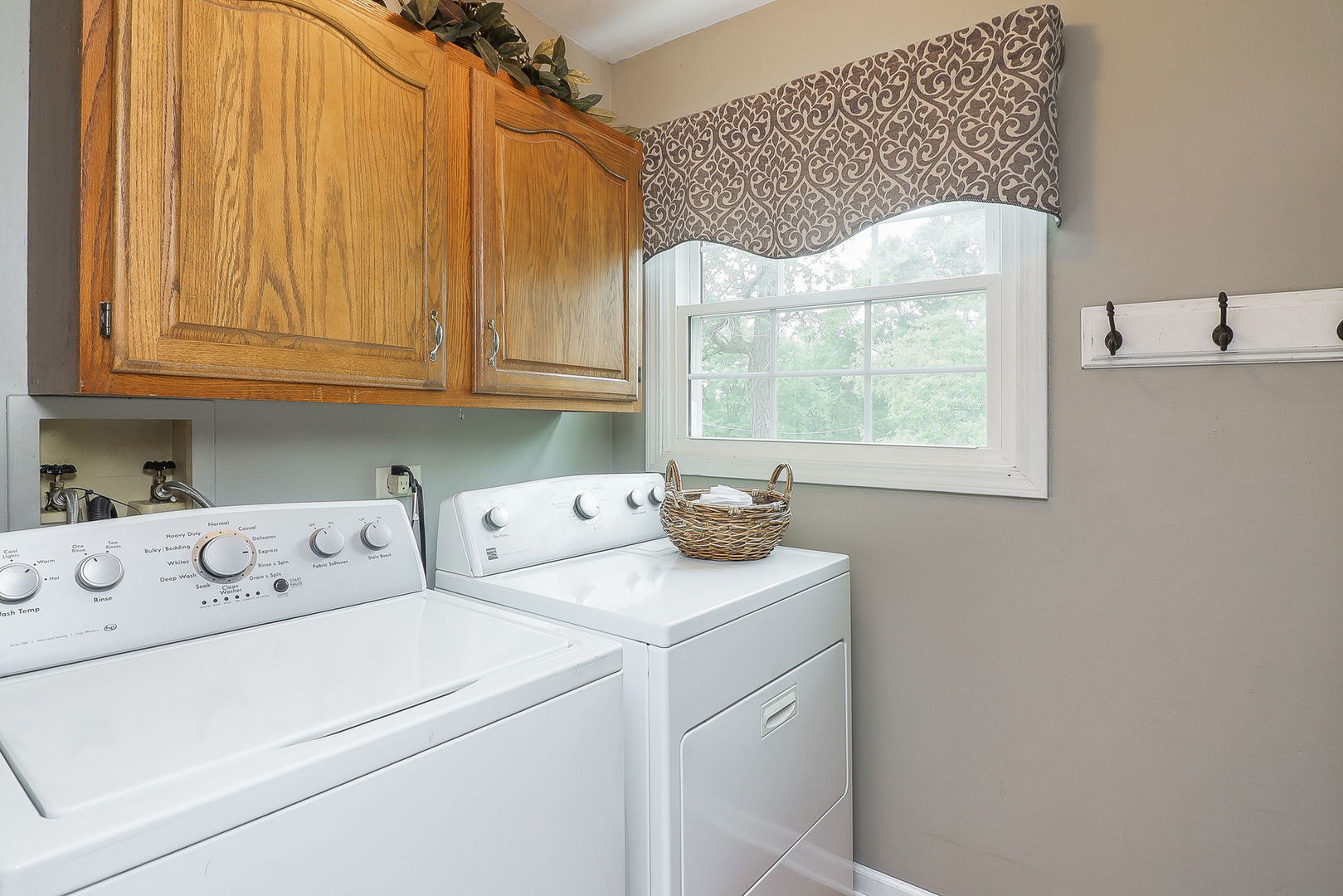 505 Highland Avenue, West Chicago, IL 60185