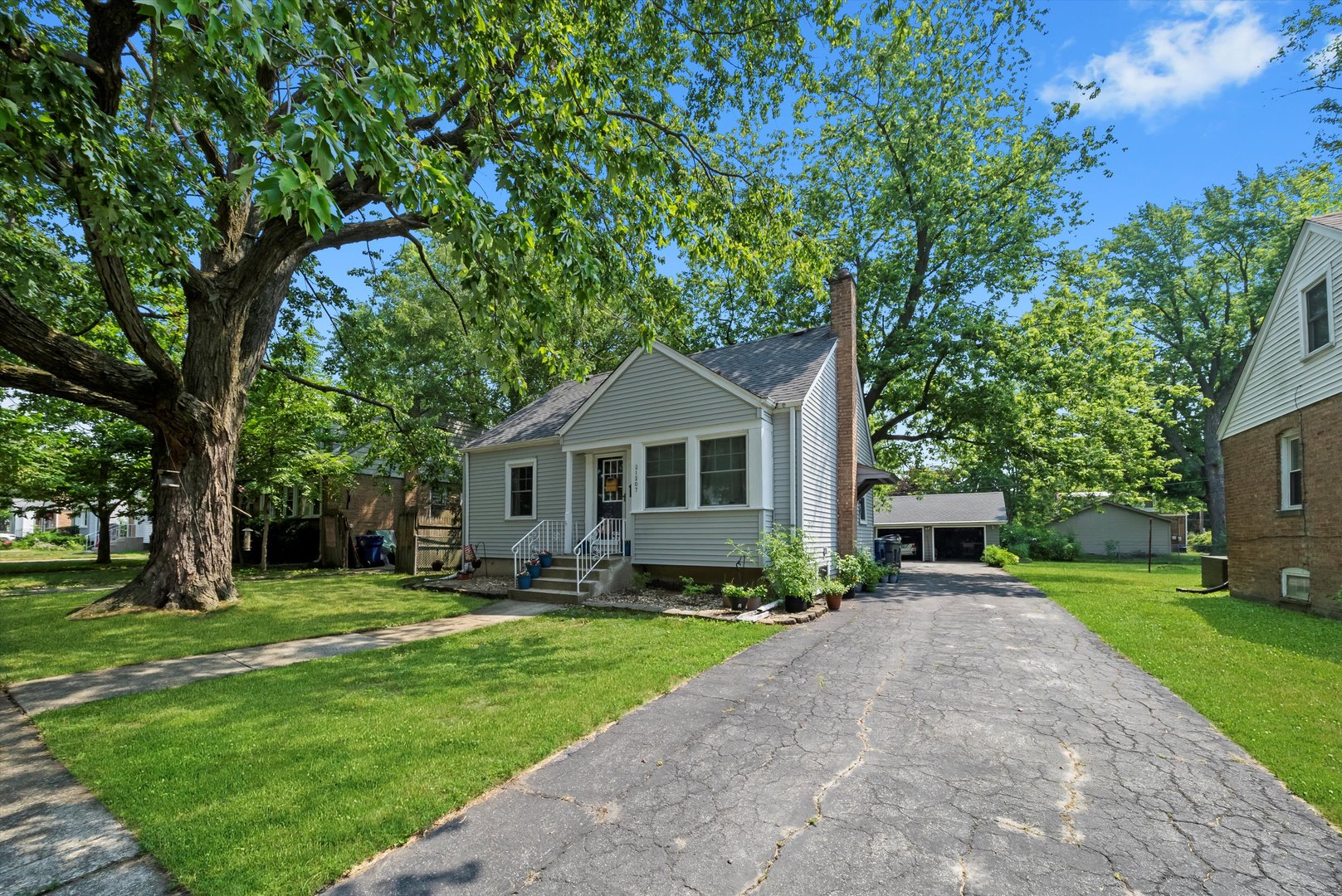 21207 Locust Street, Matteson, IL 60443