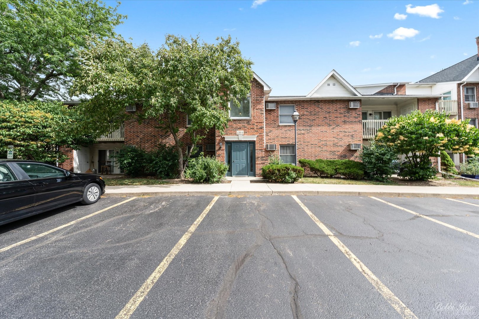 1384 Cunat Court #2B, Lake In The Hills, IL 60156