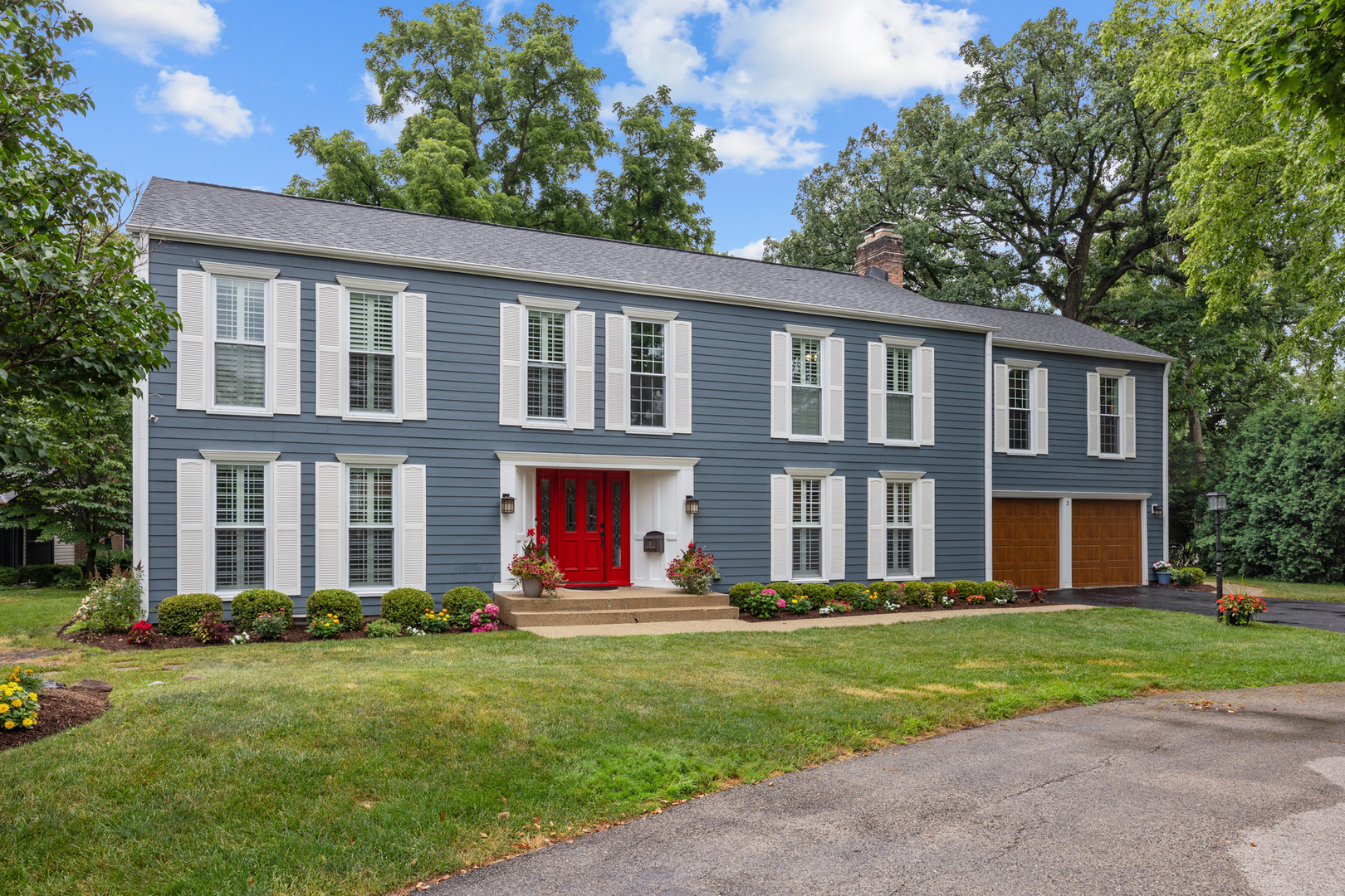 3 Old Valley Road, Rolling Meadows, IL 60008