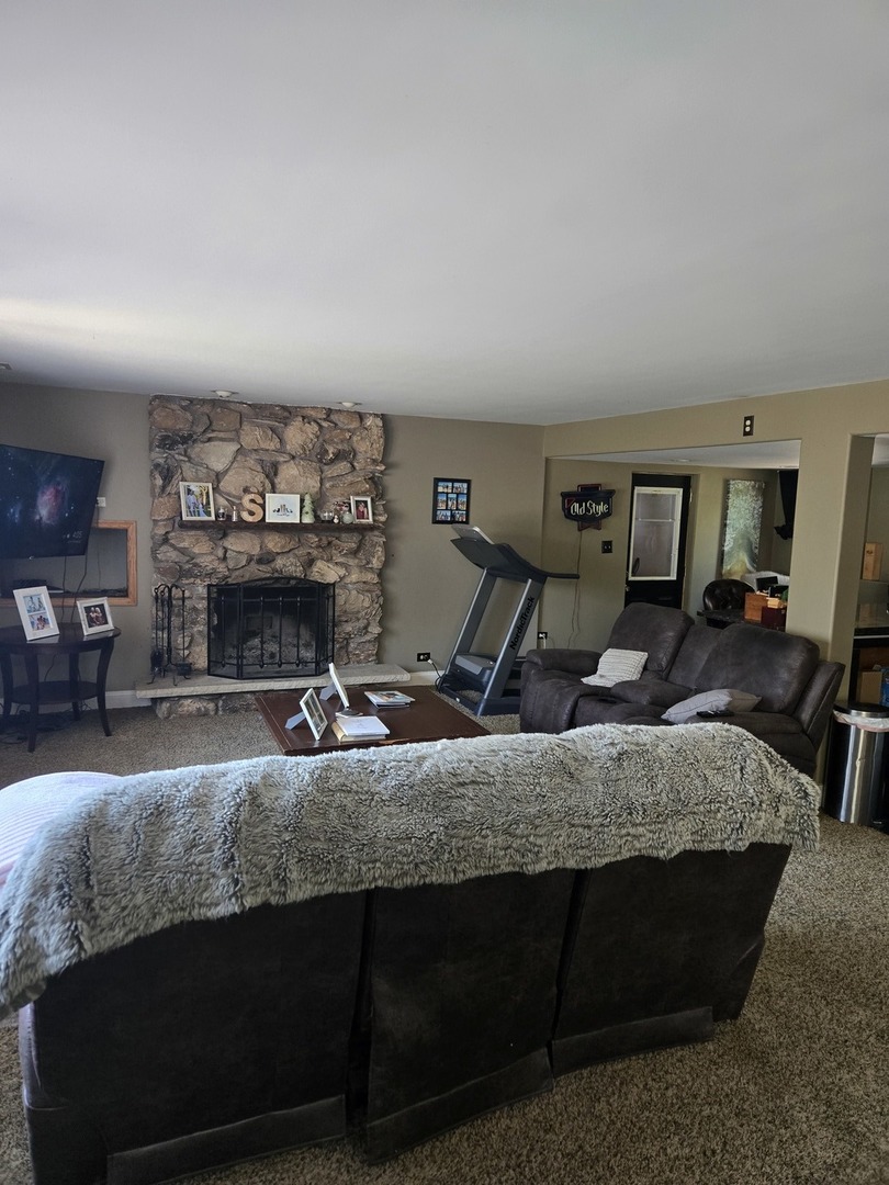 9417 W Steger Road, Frankfort, IL 60423