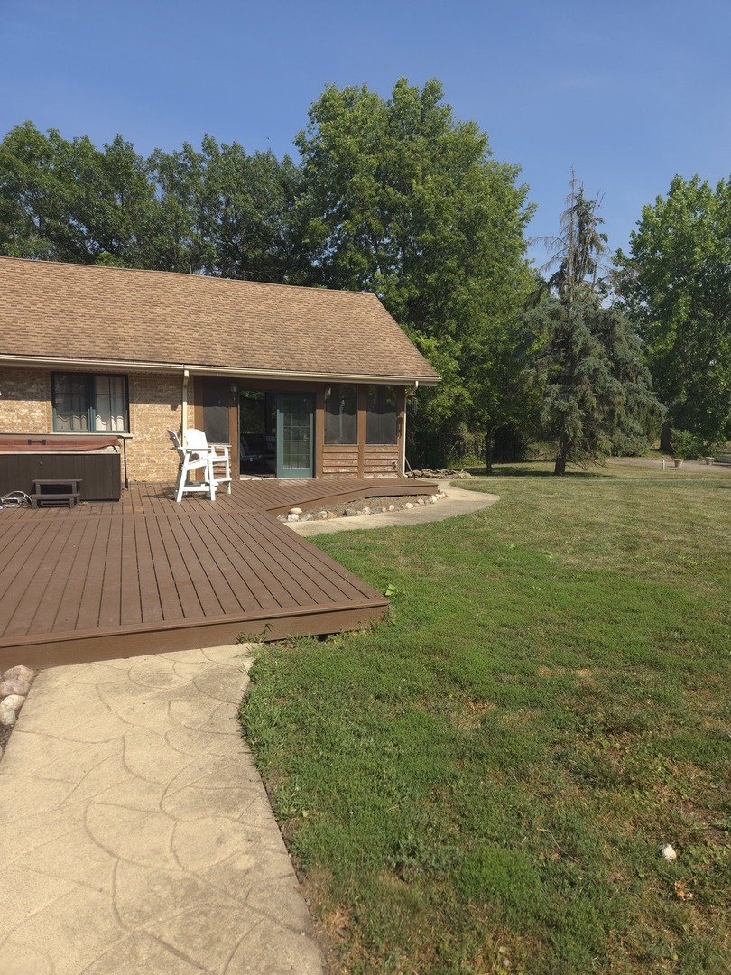 9417 W Steger Road, Frankfort, IL 60423