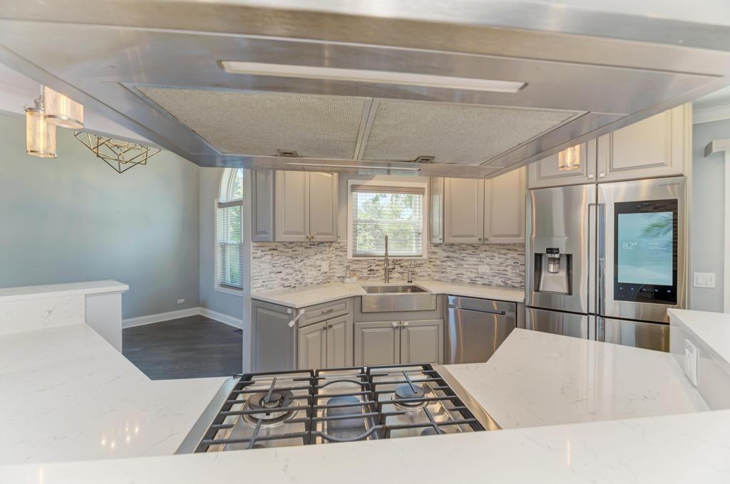 2716 Burton Drive, Westchester, IL 60154