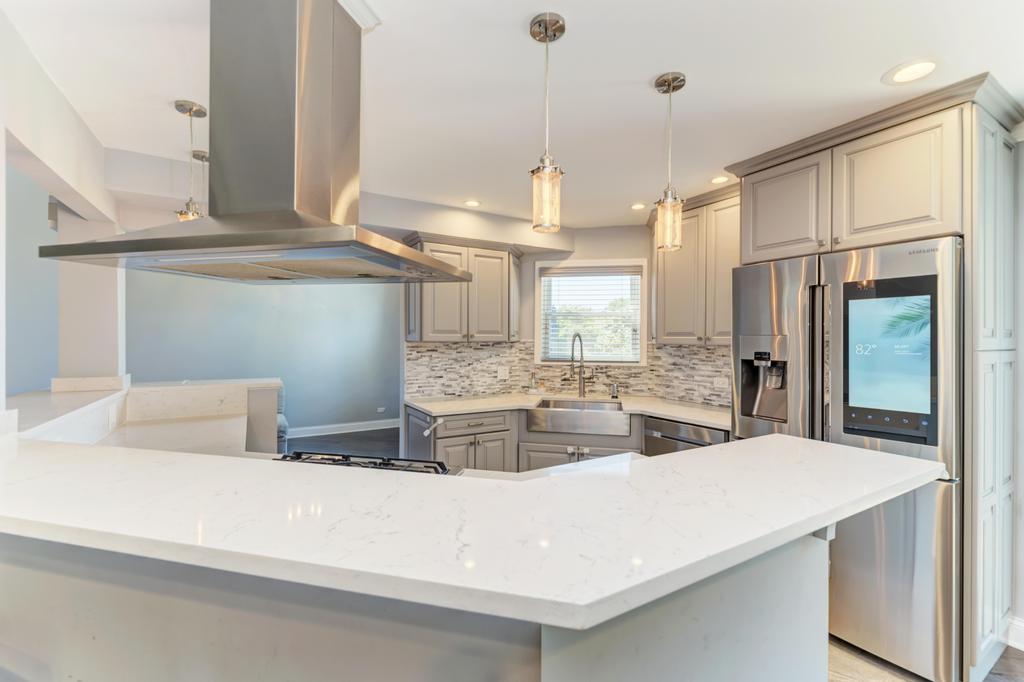 2716 Burton Drive, Westchester, IL 60154