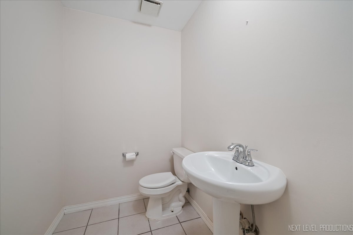 24106 W Pheasant Chase Drive, Plainfield, IL 60544
