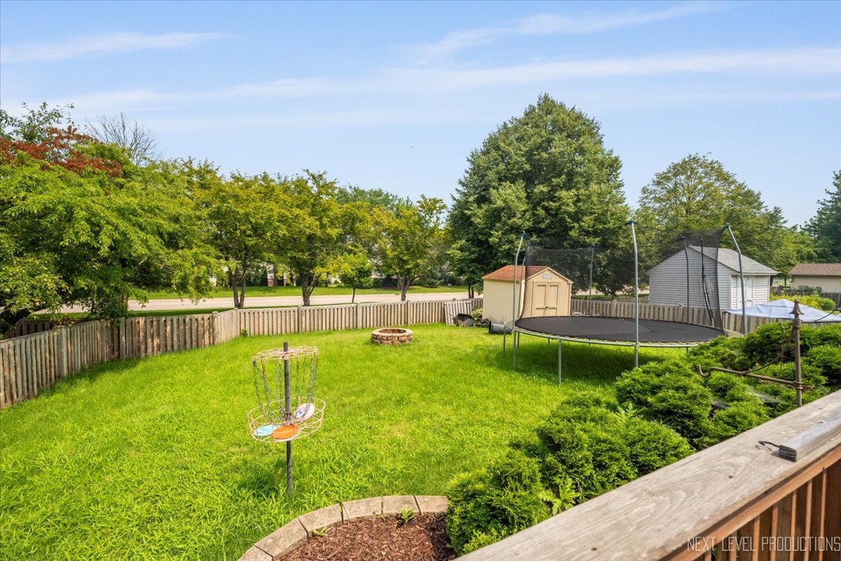 2474 Spring Valley Court, Aurora, IL 60503