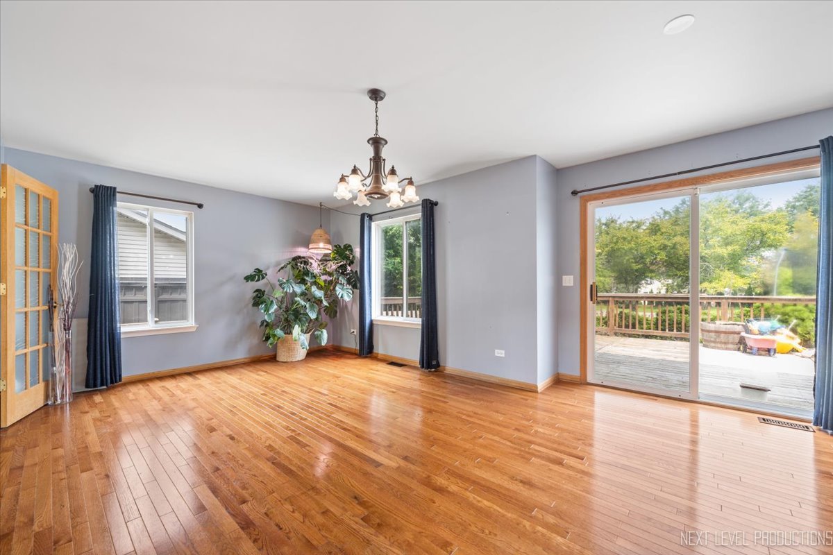 2474 Spring Valley Court, Aurora, IL 60503