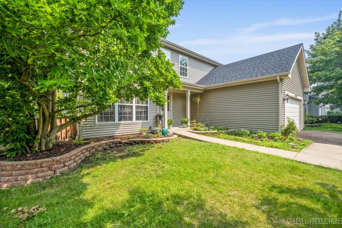 2474 Spring Valley Court, Aurora, IL 60503