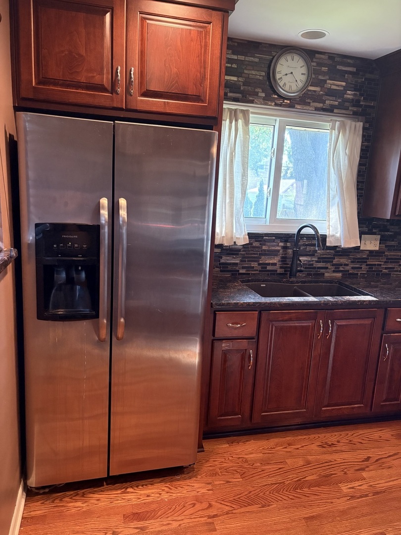 2205 Mayfair Avenue, Westchester, IL 60154