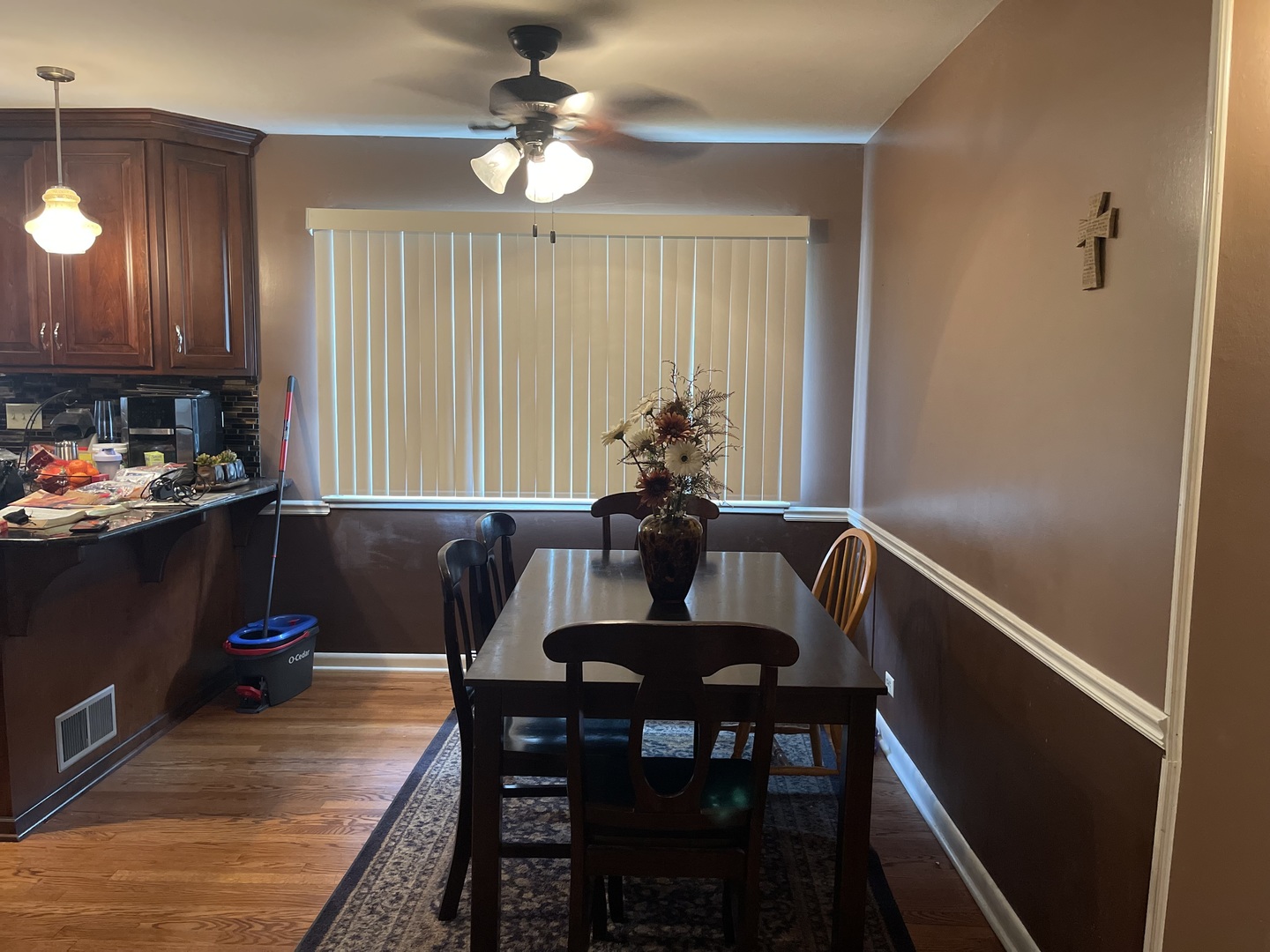 2205 Mayfair Avenue, Westchester, IL 60154