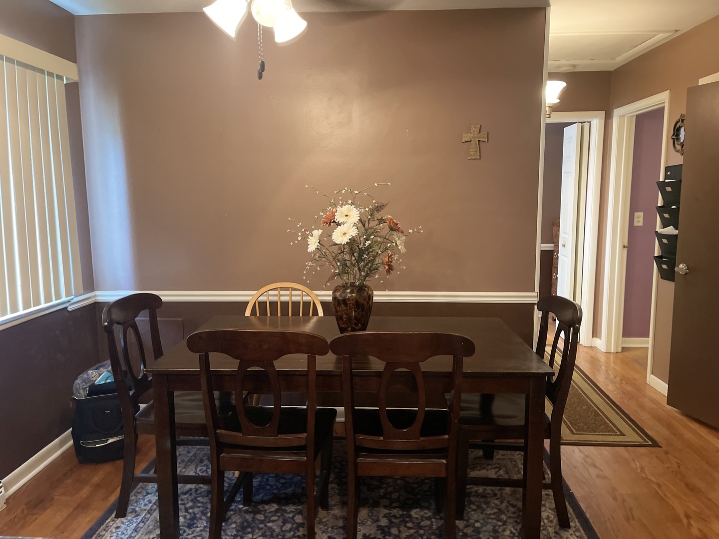 2205 Mayfair Avenue, Westchester, IL 60154