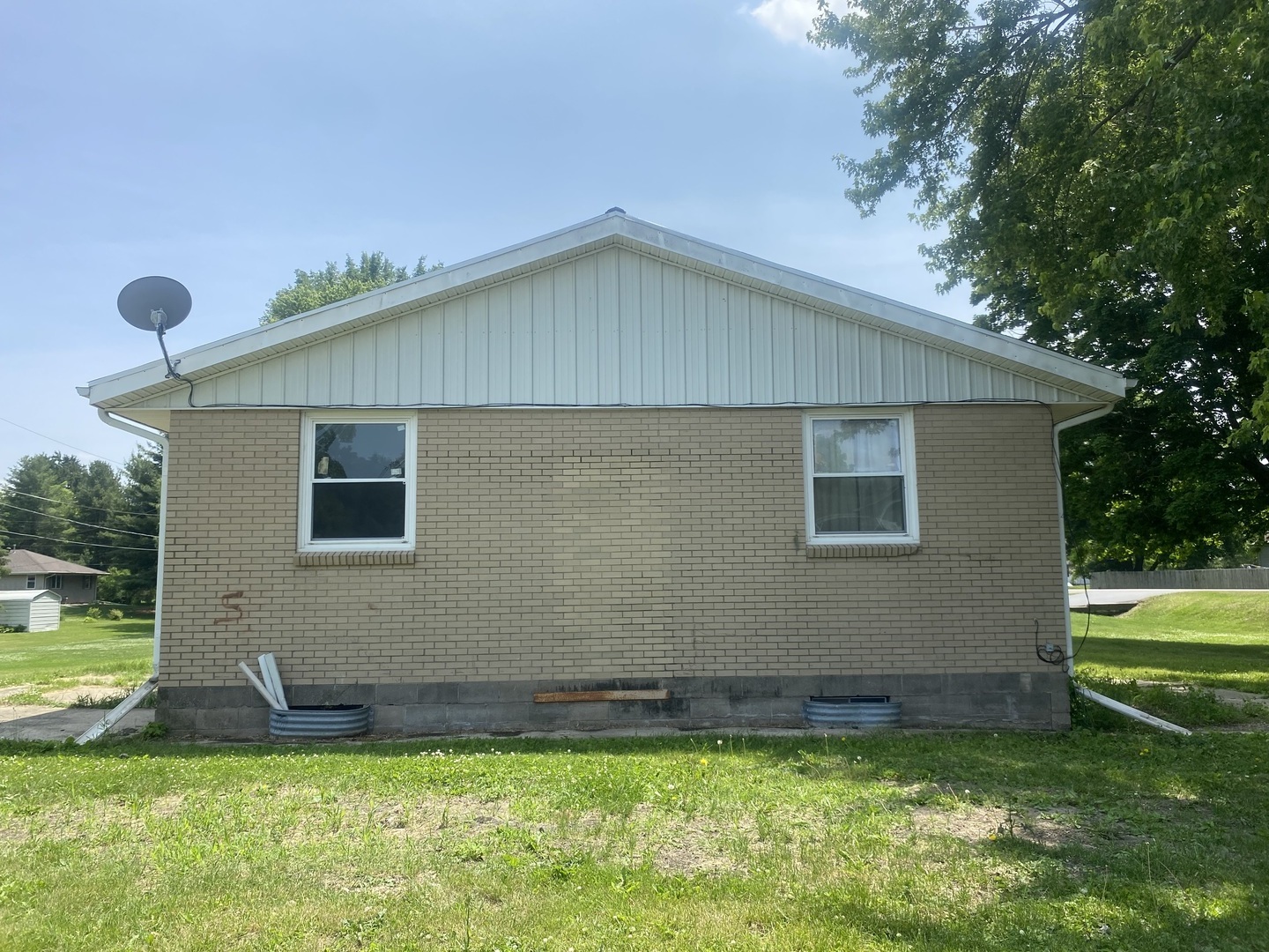 217-219 Mulvain Street, Durand, IL 61024
