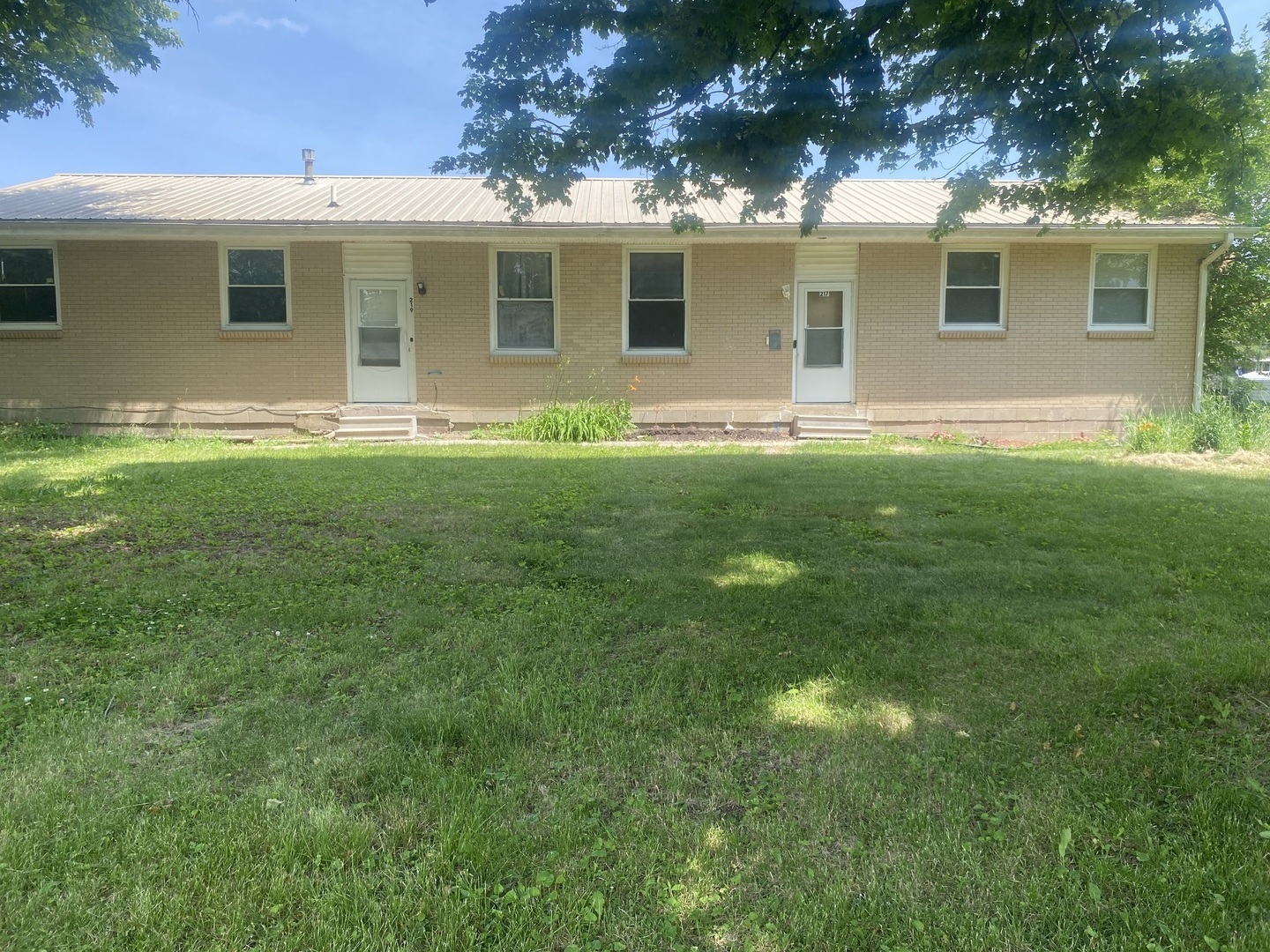 217-219 Mulvain Street, Durand, IL 61024