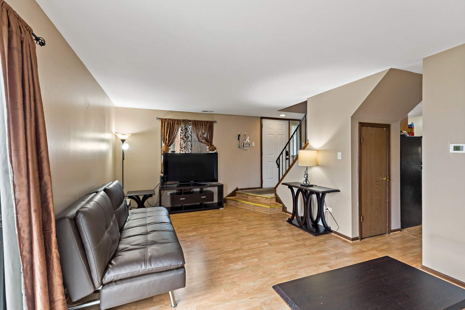 8517 STEVEN Place #4, Tinley Park, IL 60477