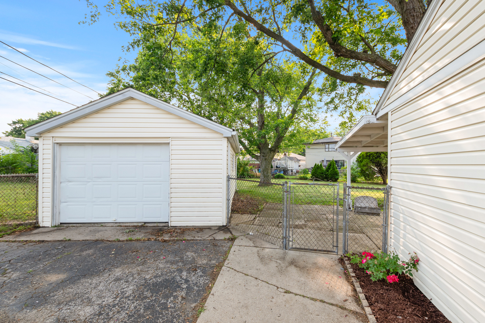 8928 S Ryan Road, Hometown, IL 60456