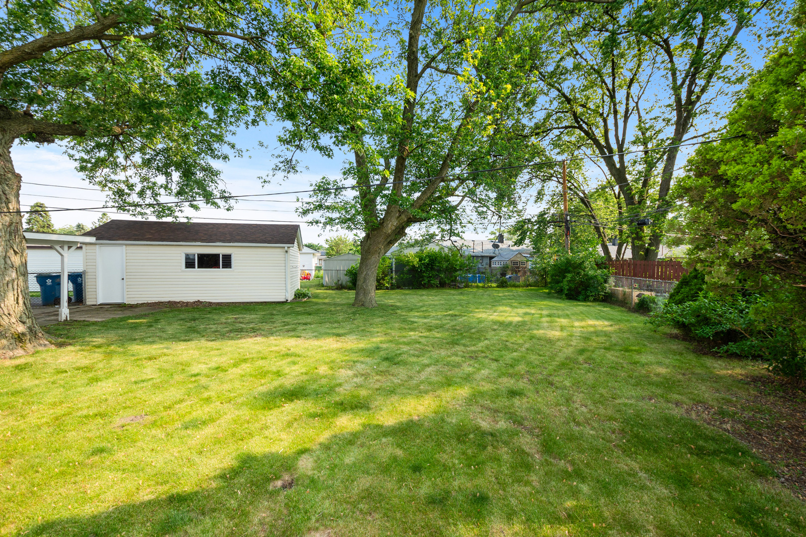 8928 S Ryan Road, Hometown, IL 60456