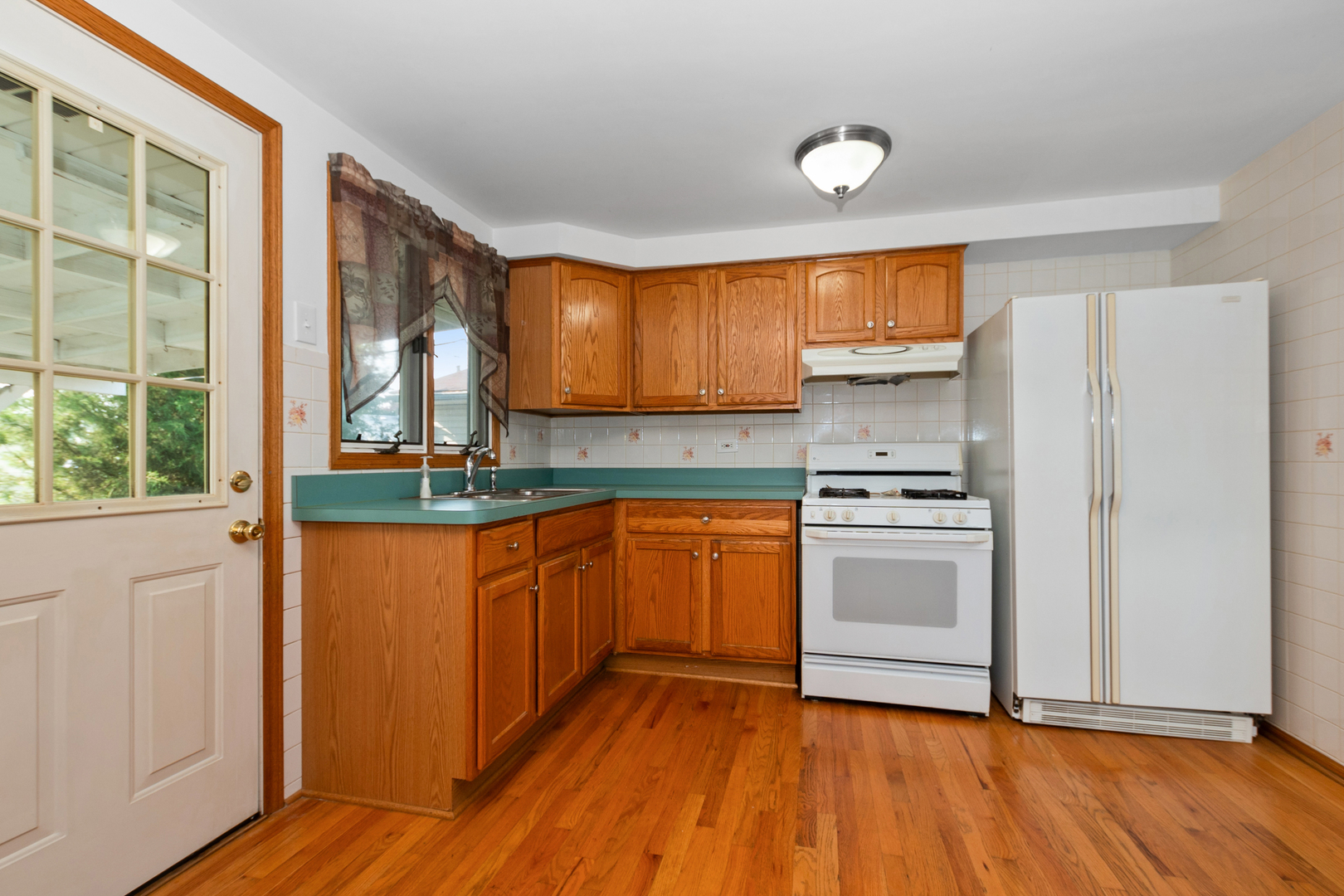 8928 S Ryan Road, Hometown, IL 60456