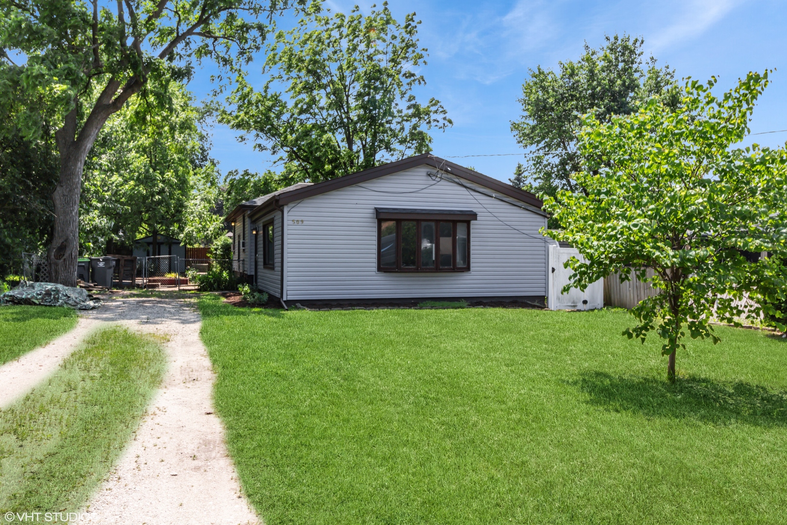 509 Sherman Avenue, Aurora, IL 60505