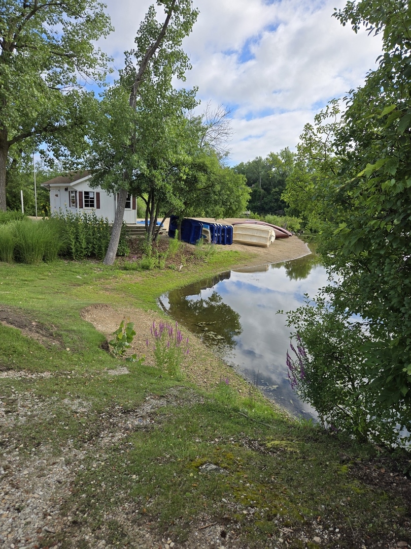 5900 Forest View Road #2A, Lisle, IL 60532