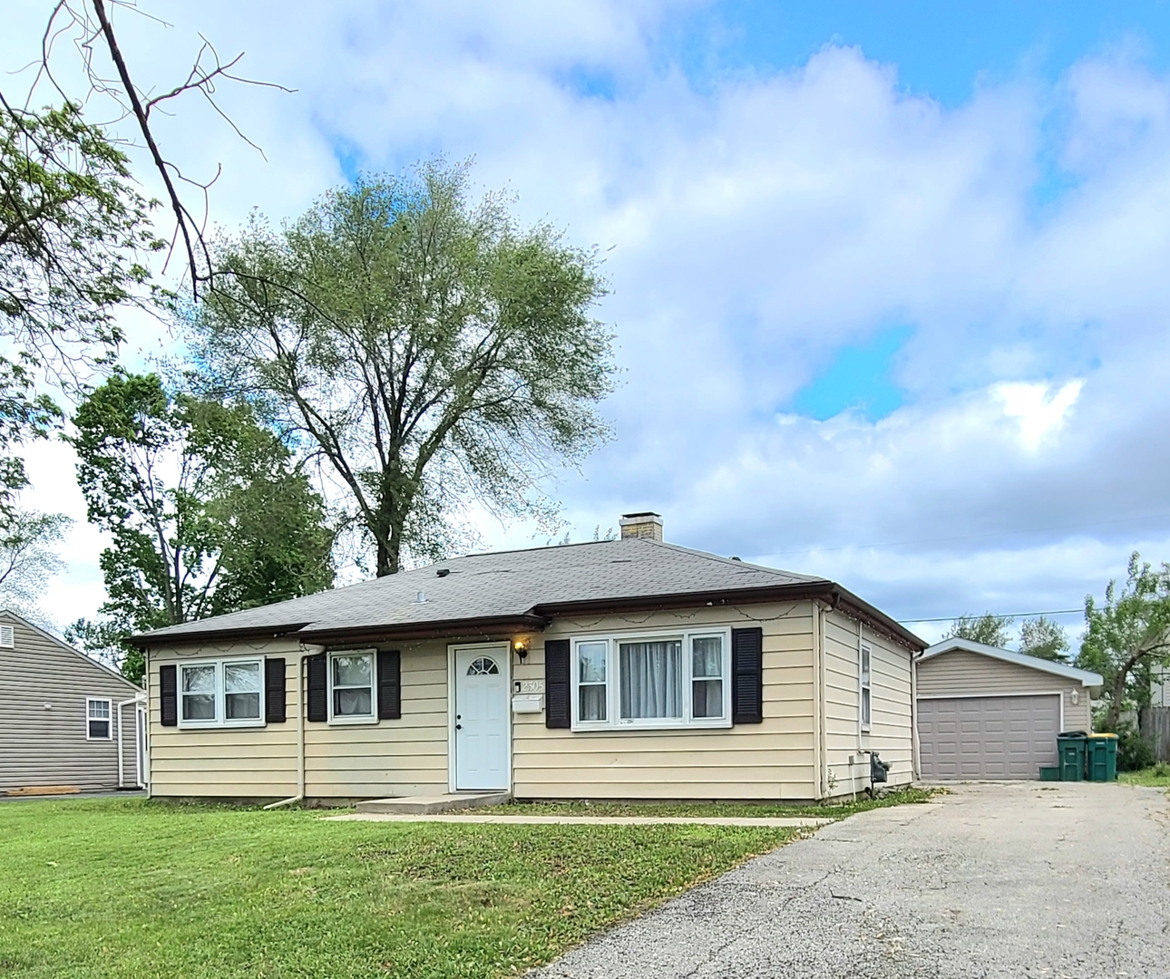 2305 Marmion Avenue, Joliet, IL 60436