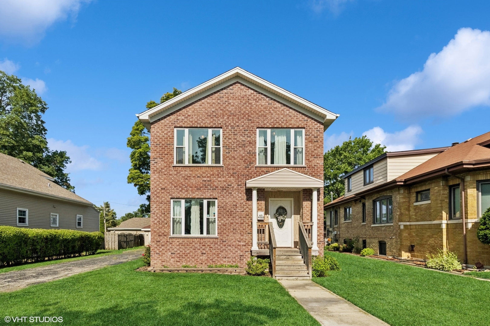 4322 Emerson Avenue, Schiller Park, IL 60176