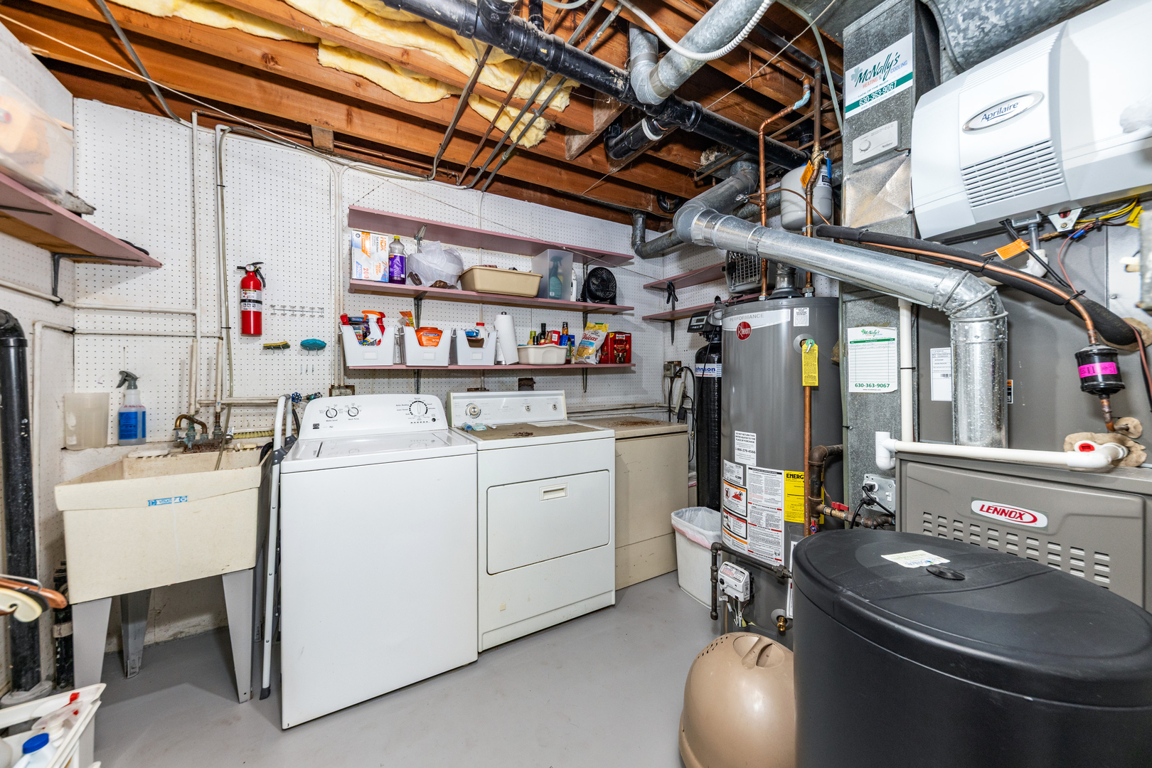 26W430 Natalie Court, Carol Stream, IL 60188