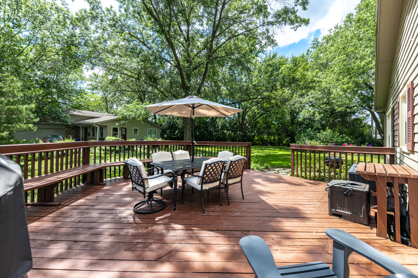 26W430 Natalie Court, Carol Stream, IL 60188