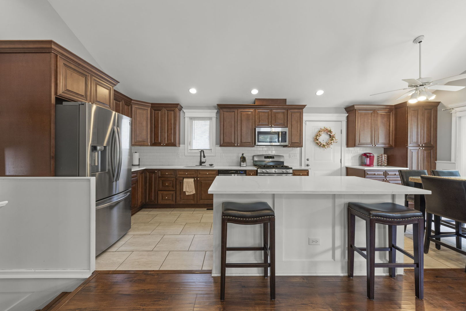 14301 S California Avenue, Posen, IL 60469