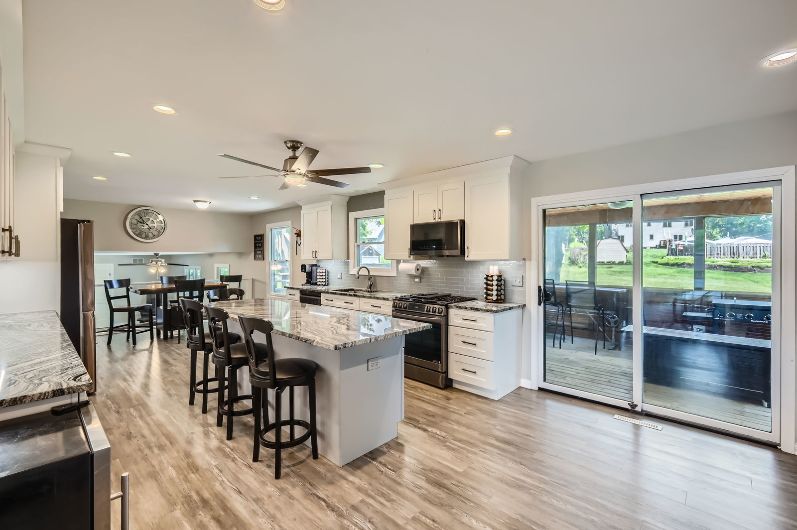 1718 Rosewood Lane, Johnsburg, IL 60051