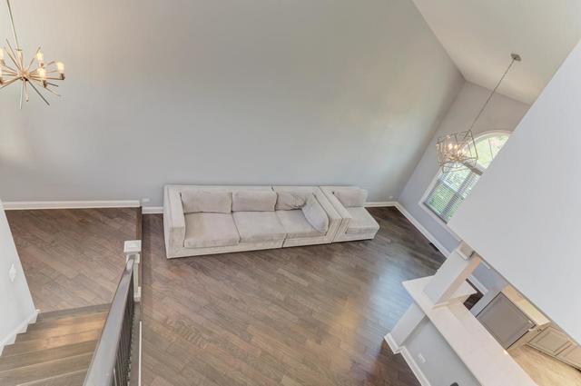 2716 Burton Drive, Westchester, IL 60154